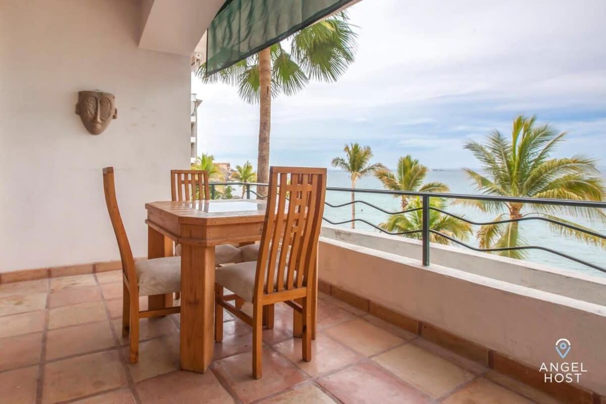 Private Oceanview Balcony & Infinity Pool Onsite Villa La Paz Buitenkant foto